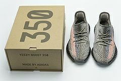 Picture of Yeezy 350 V2 _SKUfc4209646fc